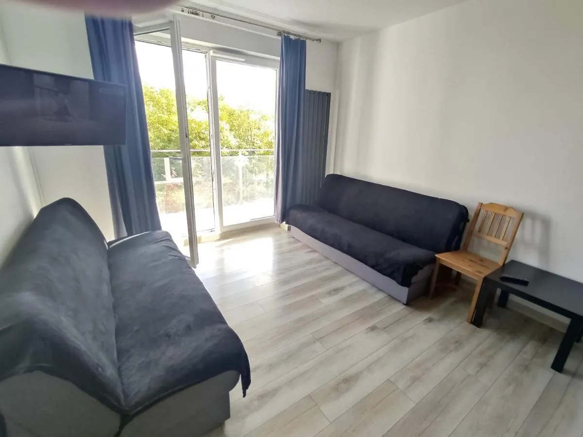 Apartment 1110 Smialego 39 - Tanie Pokoje W Apartamencie - Samodzielne Zameldowanie - Self Check In Poznan
